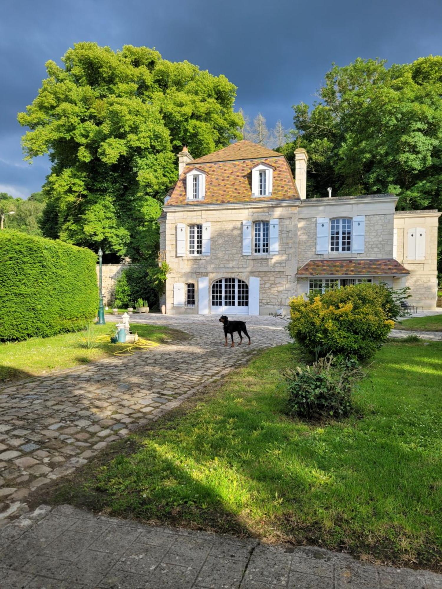 Le Manoir Paradi Presles-et-Thierny Exteriör bild