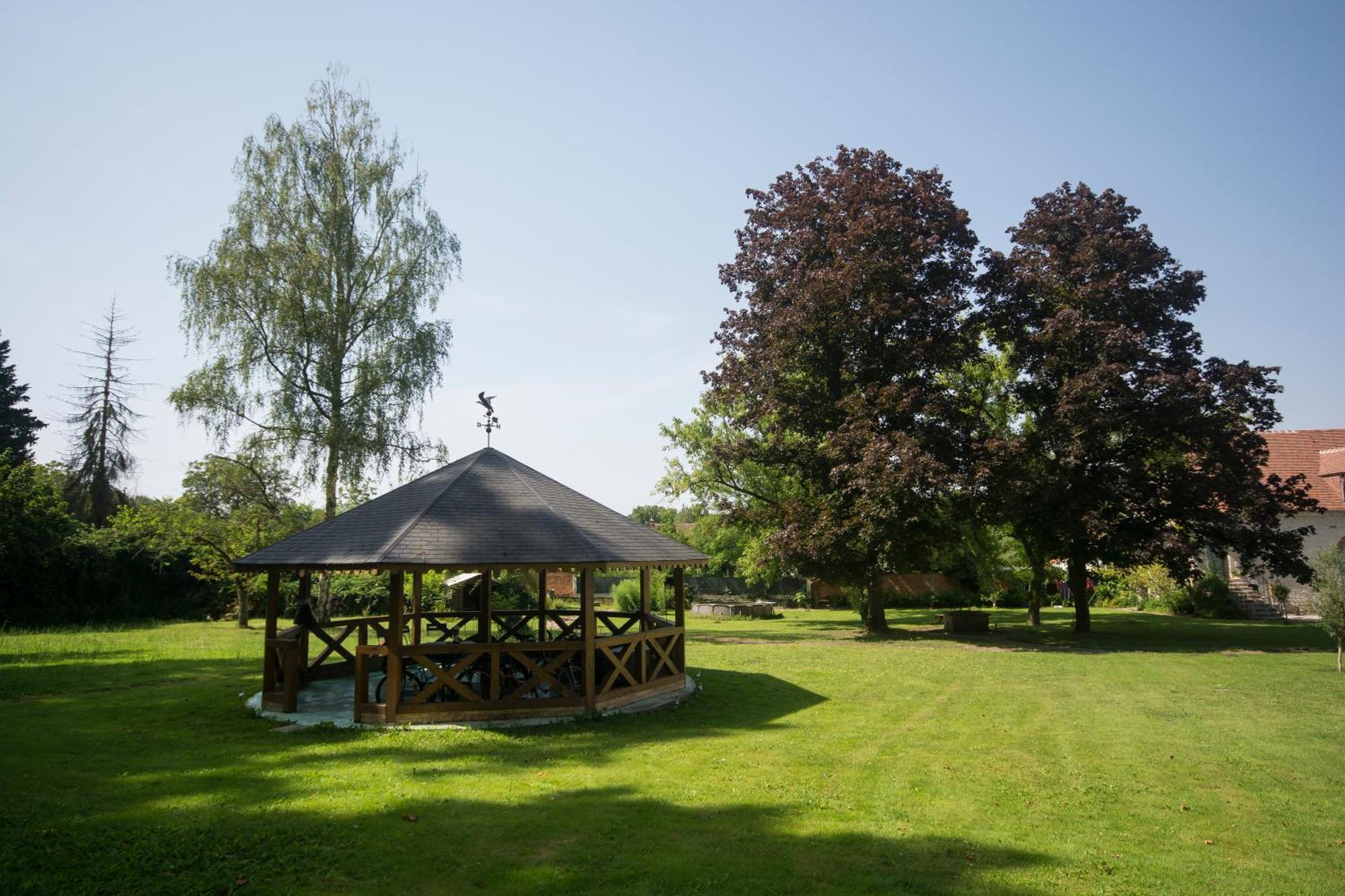 Le Manoir Paradi Presles-et-Thierny Exteriör bild