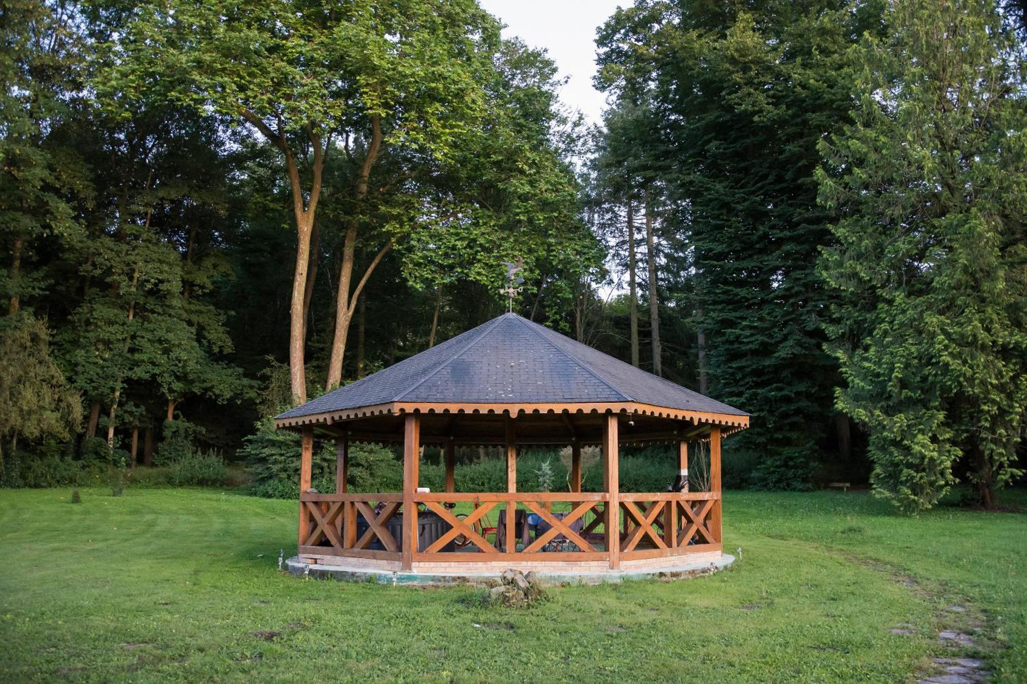 Le Manoir Paradi Presles-et-Thierny Exteriör bild